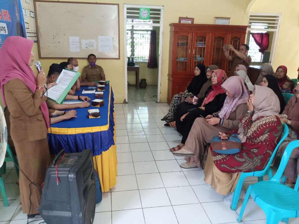 Acara pembukaan kegiatan Pelatihan dan Keterampilan bagi Pencari Kerja dalam Pemanfaatan Dana IMTA di Kelurahan Taba Penanjung